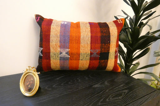 Handmade Anatolian Kilim Cushion Cover with Insert 40 x 60cm | Vintage Turkish Wool Lumbar Pillow | Organic Cotton Back | TK26-C600- Rugs Direct 