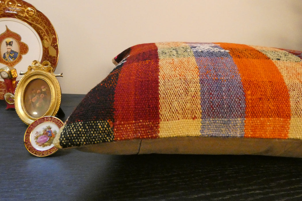 Handmade Anatolian Kilim Cushion Cover with Insert 40 x 60cm | Vintage Turkish Wool Lumbar Pillow | Organic Cotton Back | TK26-C600- Rugs Direct 