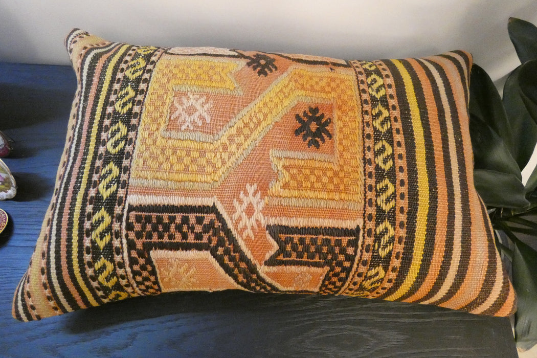 Handmade Anatolian Kilim Cushion Cover with Insert 40 x 60cm | Vintage Turkish Wool Lumbar Pillow | Organic Cotton Back | Rugs Direct New Zealand 