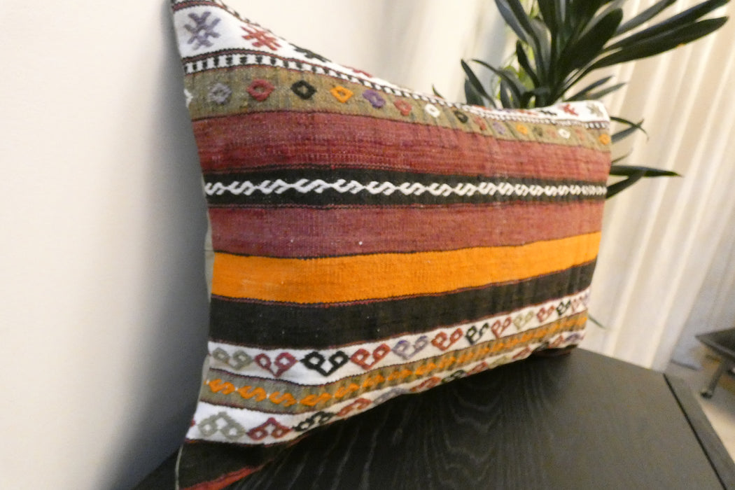 Handmade Anatolian Kilim Cushion Cover with Insert 40 x 60cm | Vintage Turkish Wool Lumbar Pillow | Organic Cotton Back - Rugs Direct New Zealand 