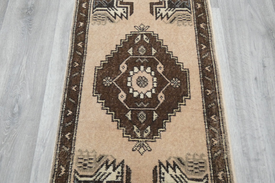 Vintage Hand Knotted Anatolian Turkish Rug Size: 112 x 52cm - Rugs Direct