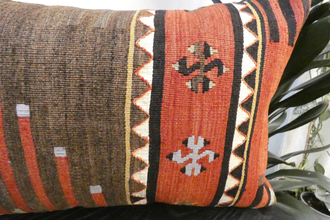 Handmade Anatolian Kilim Cushion Cover with Insert 40 x 60cm | Vintage Turkish Wool Lumbar Pillow | Organic Cotton Back |Rugs Direct New Zealand 