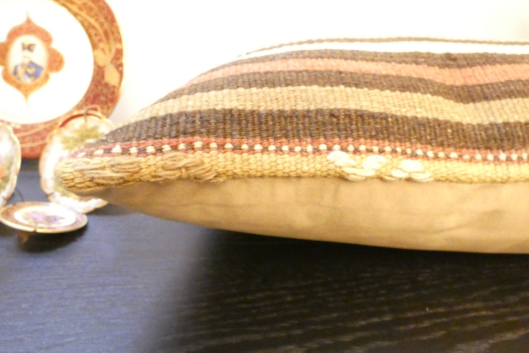 Handmade Anatolian Kilim Cushion Cover with Insert 40 x 60cm | Vintage Turkish Wool Lumbar Pillow | Organic Cotton Back- Rugs Direct New Zealand 