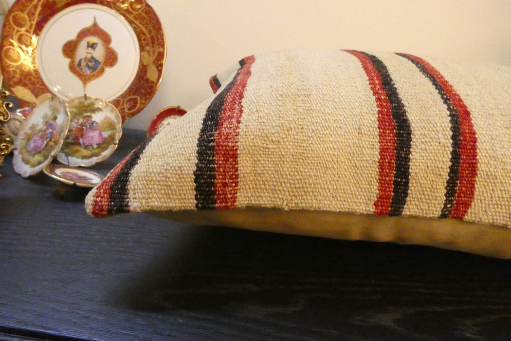 Handmade Anatolian Kilim Cushion Cover with Insert 40 x 60cm | Vintage Turkish Wool Lumbar Pillow | Organic Cotton Back |Rugs Direct New Zealand 