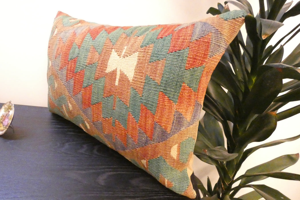 Handmade Anatolian Kilim Cushion Cover with Insert 40 x 60cm | Vintage Turkish Wool Lumbar Pillow | Organic Cotton Back - Rugs direct New Zealand 