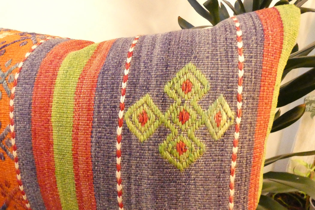 Handmade Anatolian Kilim Cushion Cover with Insert 40 x 60cm | Vintage Turkish Wool Lumbar Pillow | Organic Cotton Back- Rugs Direct New Zealand