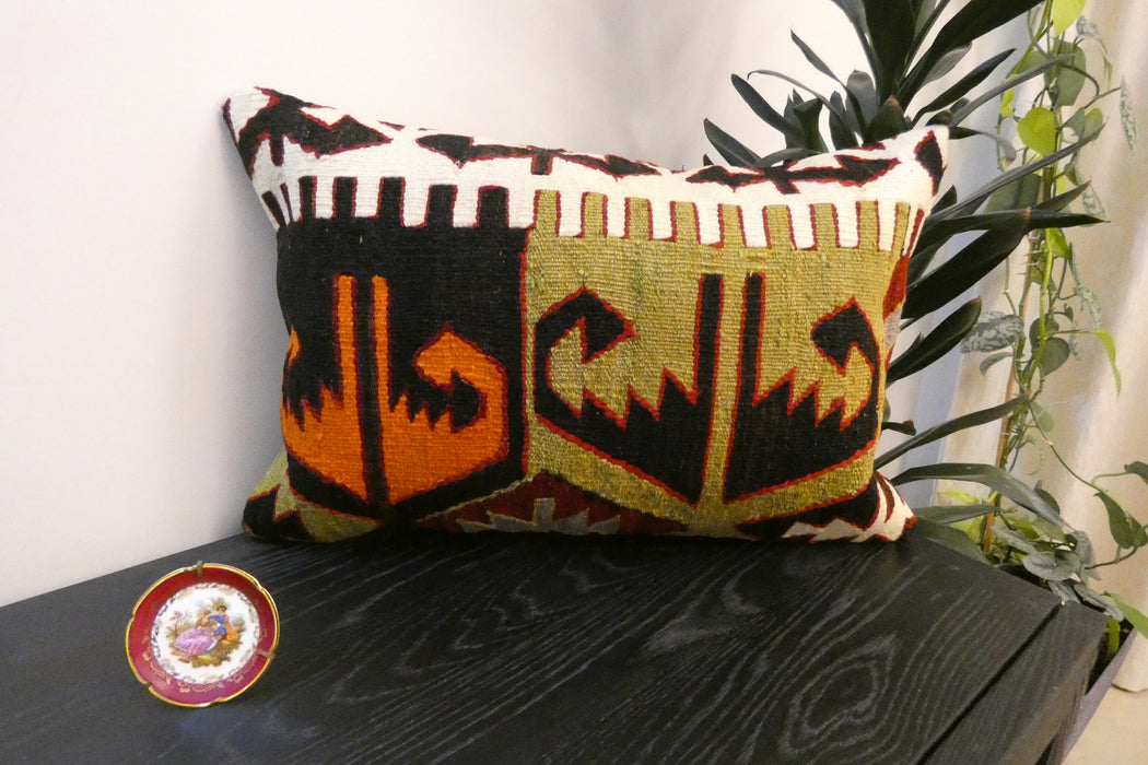 Handmade Anatolian Kilim Cushion Cover with Insert 40 x 60cm | Vintage Turkish Wool Lumbar Pillow | Organic Cotton Back - Rugs Direct New Zealand 