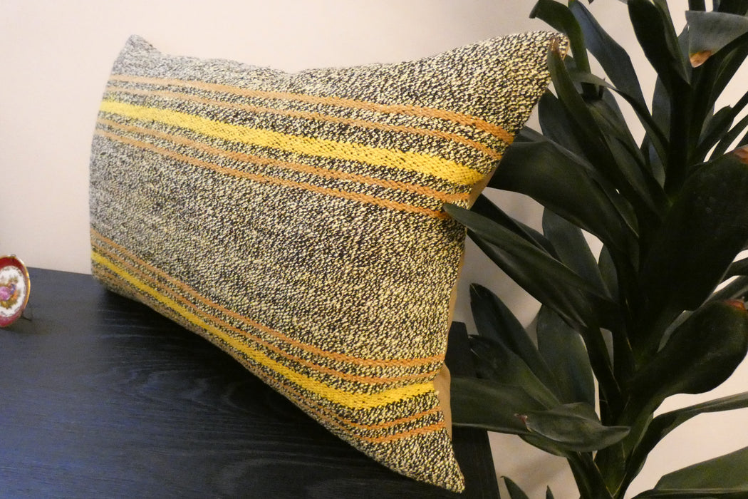 Handmade Anatolian Kilim Cushion Cover with Insert 40 x 60cm | Vintage Turkish Wool Lumbar Pillow | Organic Cotton Back - Rugs Direct New Zealand 