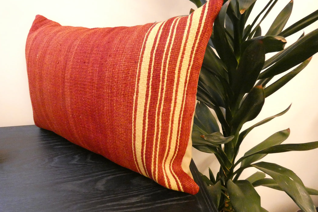 Handmade Anatolian Kilim Cushion Cover with Insert 40 x 60cm | Vintage Turkish Wool Lumbar Pillow | Organic Cotton Back - Rugs Direct New Zealand 