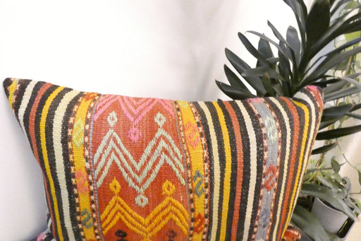 Handmade Anatolian Kilim Cushion Cover with Insert 40 x 60cm | Vintage Turkish Wool Lumbar Pillow | Organic Cotton Back - Rugs Direct New Zealand 