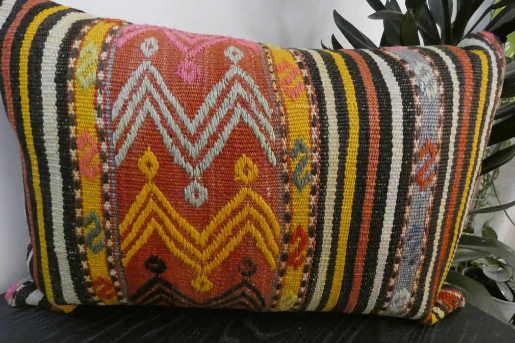 Handmade Anatolian Kilim Cushion Cover with Insert 40 x 60cm | Vintage Turkish Wool Lumbar Pillow | Organic Cotton Back - Rugs Direct New Zealand 