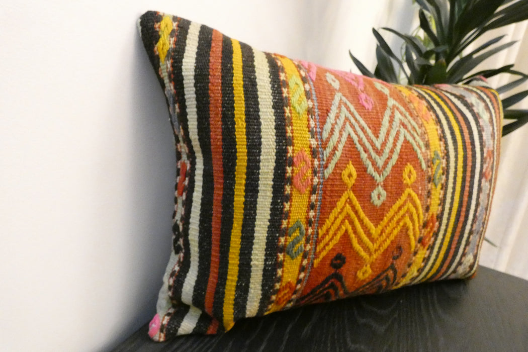 Handmade Anatolian Kilim Cushion Cover with Insert 40 x 60cm | Vintage Turkish Wool Lumbar Pillow | Organic Cotton Back - Rugs Direct New Zealand 