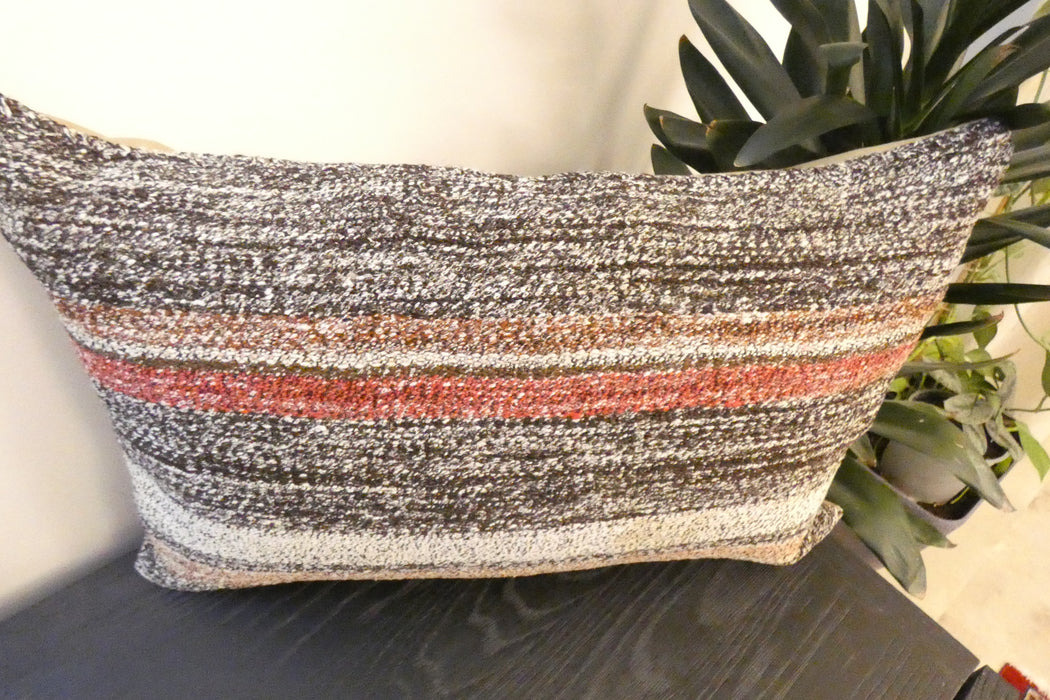 Handmade Anatolian Kilim Cushion Cover with Insert 40 x 60cm | Vintage Turkish Wool Lumbar Pillow | Organic Cotton Back - Rugs Direct New Zealand 