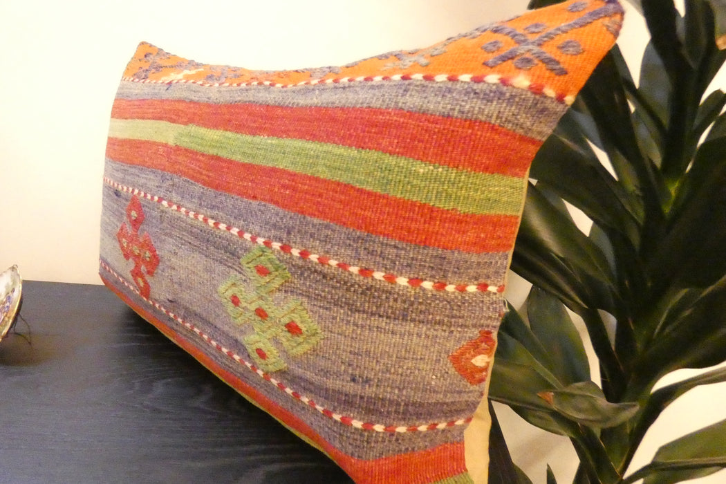Handmade Anatolian Kilim Cushion Cover with Insert 40 x 60cm | Vintage Turkish Wool Lumbar Pillow | Organic Cotton Back - Rugs Direct New Zealand 