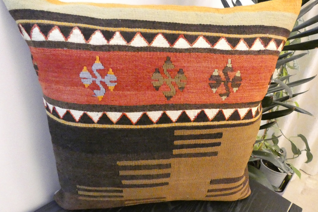 Handmade Turkish Kilim Cushion Cover 60 x 60cm with Insert | Original Anatolian Kilim | Organic Cotton Backing - Rugs Direct New Zealand 