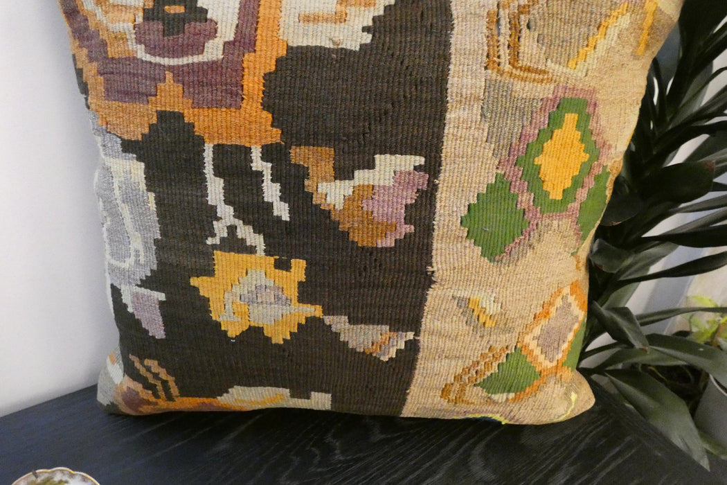 Handmade Turkish Kilim Cushion Cover 60 x 60cm with Insert | Original Anatolian Kilim | Organic Cotton Backing - Rugs Direct New Zealand 
