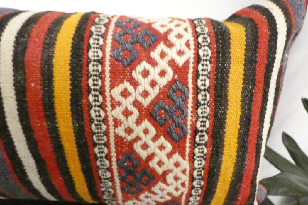 Handmade Anatolian Kilim Cushion Cover with Insert 40 x 60cm | Vintage Turkish Wool Lumbar Pillow | Organic Cotton Back | TK26-C1123- Rugs Direct NZ