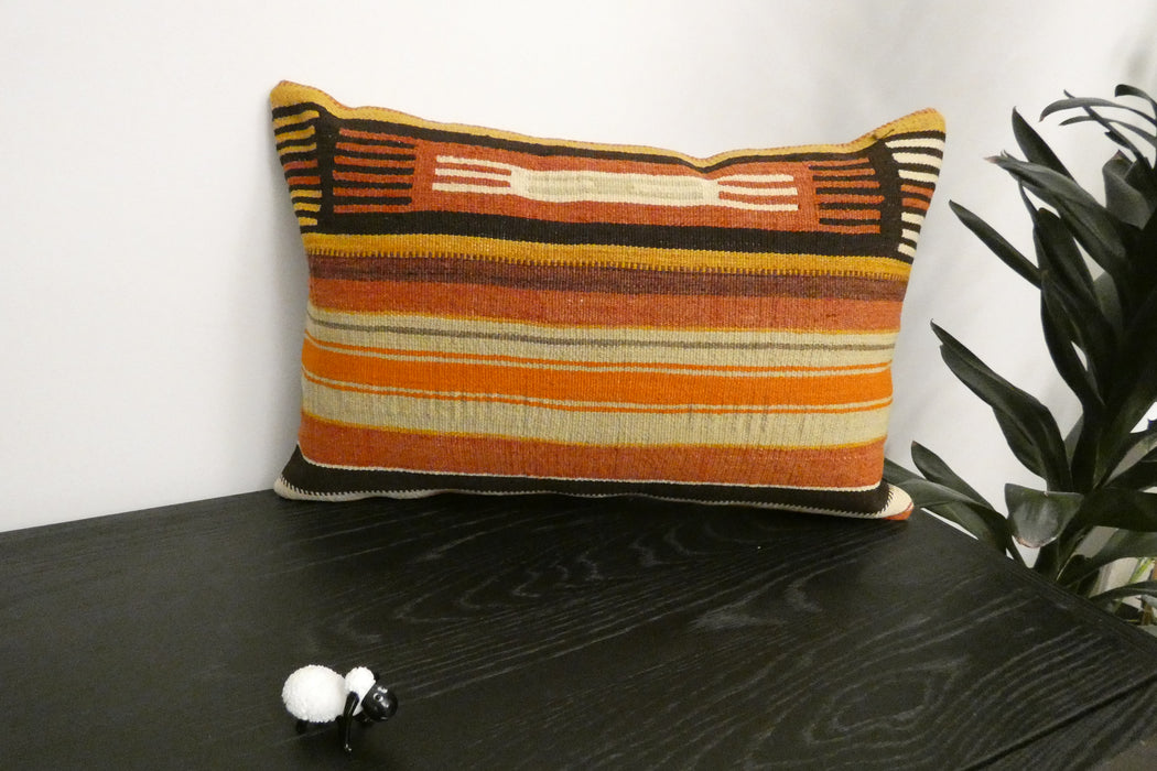 Handmade Anatolian Kilim Cushion Cover with Insert 40 x 60cm | Vintage Turkish Wool Lumbar Pillow | Organic Cotton Back | TK26-C1124- Rugs Direct NZ 
