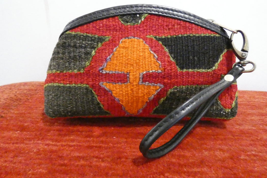 Handmade Turkish Kilim Clutch Bag "Turan"- Rugs Direct 