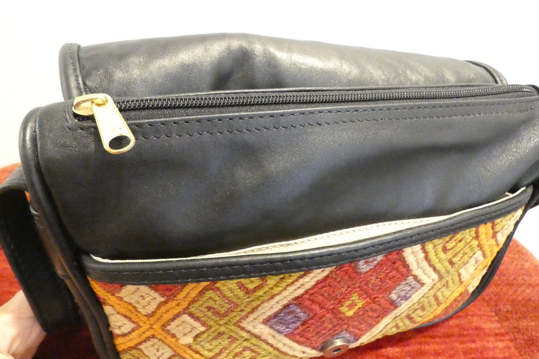 One-of-a-Kind Turkish Kilim Leather Crossbody Bag "Yakut"- Rugs Direct