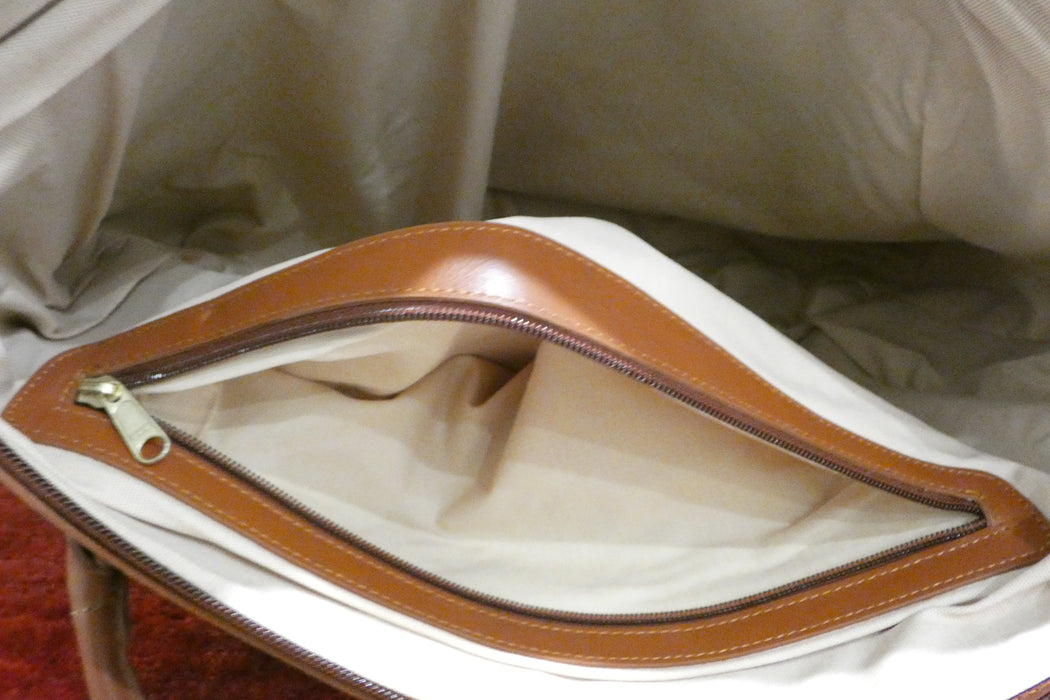 One-of-a-Kind Anatolian Kilim Leather Travel Bag "Zozan"- Rugs Direct 