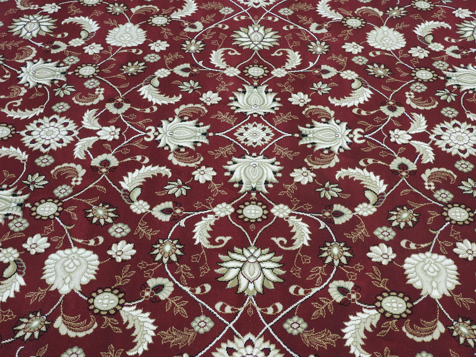 Traditional Floral Design Turkish Rug Size: 200 x 290cm