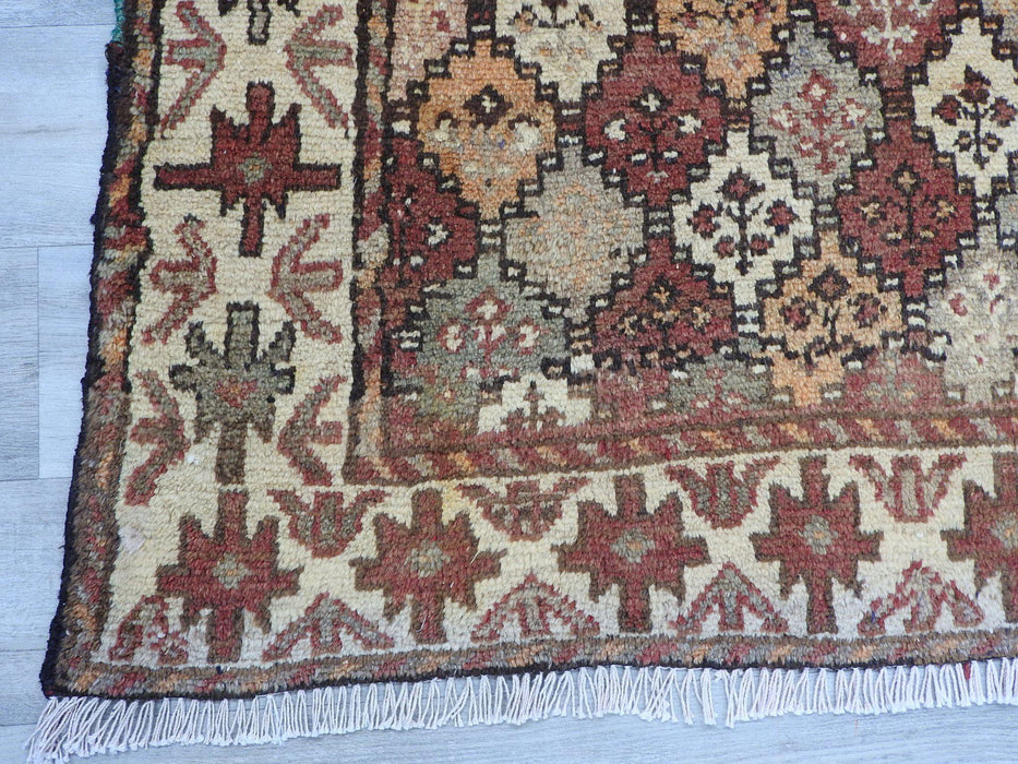 Persian Hand Knotted Sirjan Rug Size 265cm x 156cm-Persian Rug-Rugs Direct