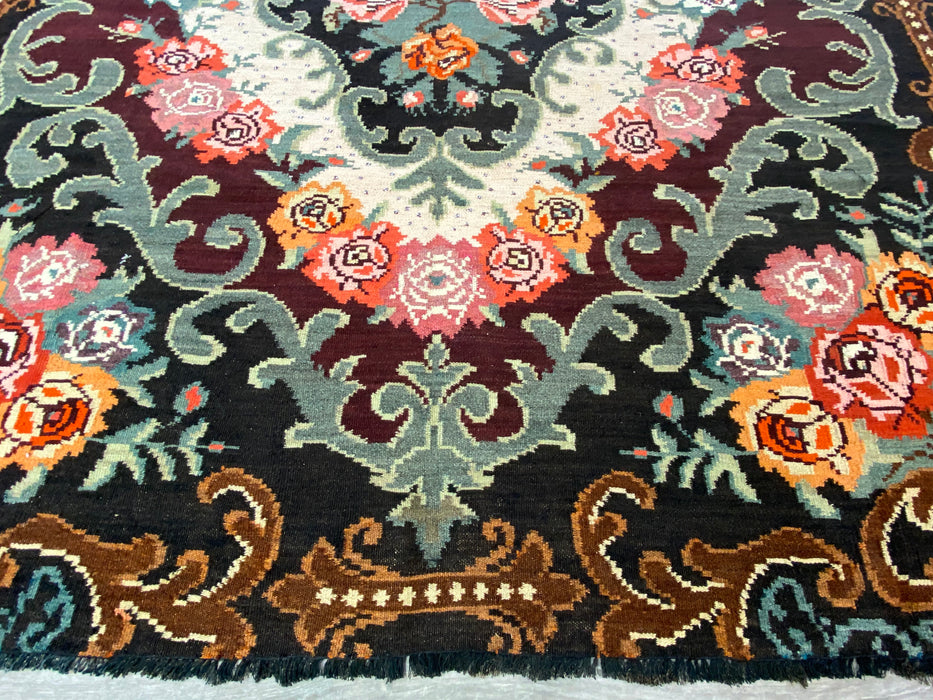 Vintage Moldavian Hand Made Kilim Rug  Size: 273 x 200cm - Rugs Direct