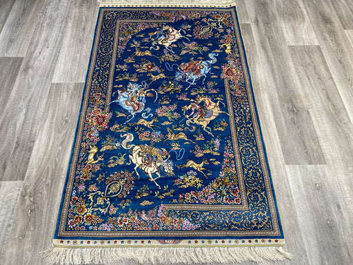 Hand Knotted Persian Design Pure Silk Rug Size: 154 x 94cm - Rugs Direct