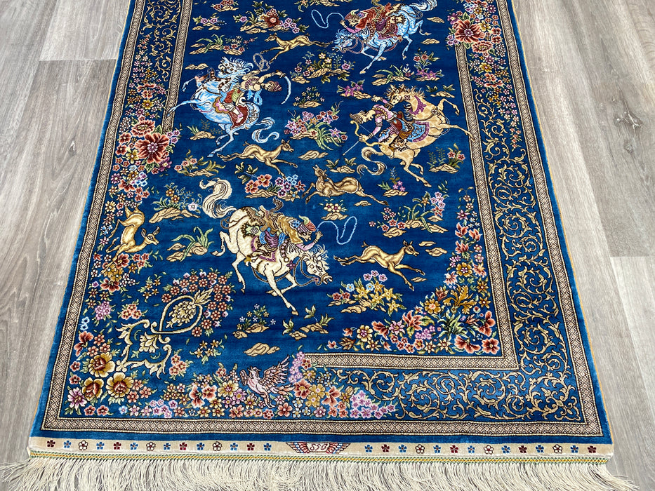 Hand Knotted Persian Design Pure Silk Rug Size: 154 x 94cm - Rugs Direct