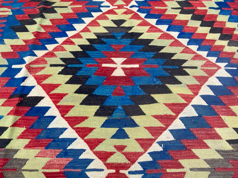 Hand Made Turkish Kilim Rug Size: 303 x 184cm - Rugs Direct