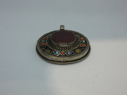 Nepalese Tibetan Necklace Pendant, Handmade and Traditional-Nepalese Tibetan Jewelry-Rugs Direct