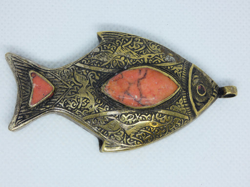 Afghan Kuchi Fish Shape Pendant, Handmade and Traditional - Rugs Direct