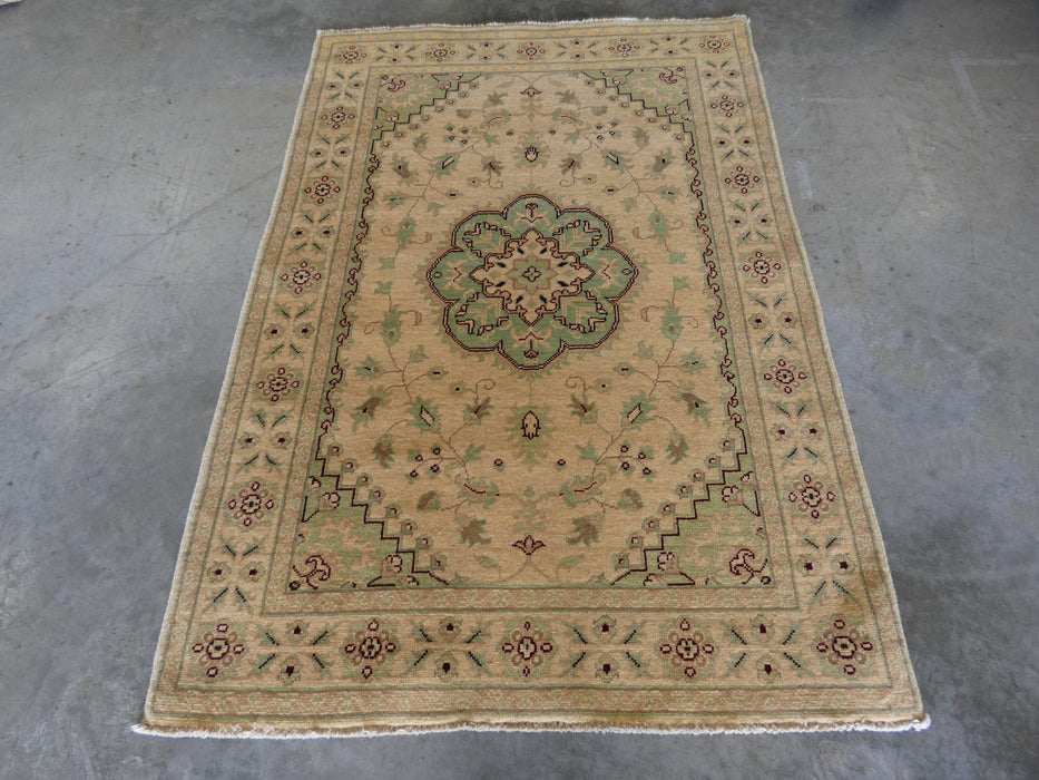 Afghan Hand Knotted Roshnai Merino Wool Rug Size: 104cm x 146cm - Rugs Direct