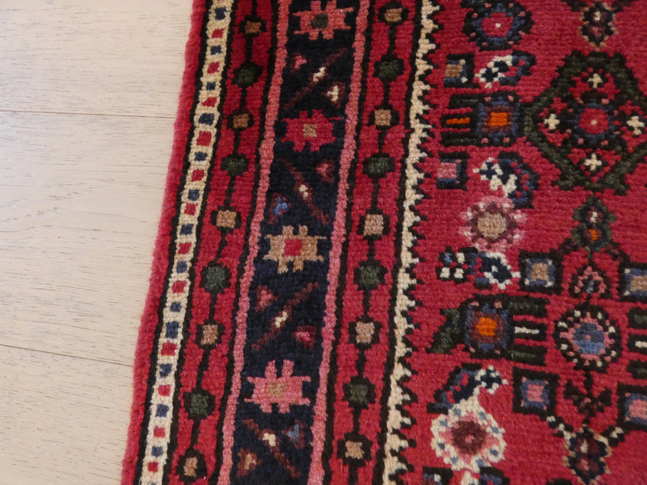 Persian Hand Knotted Hamadan Hallway Runner Size: 400 x 82cm - Rugs Direct