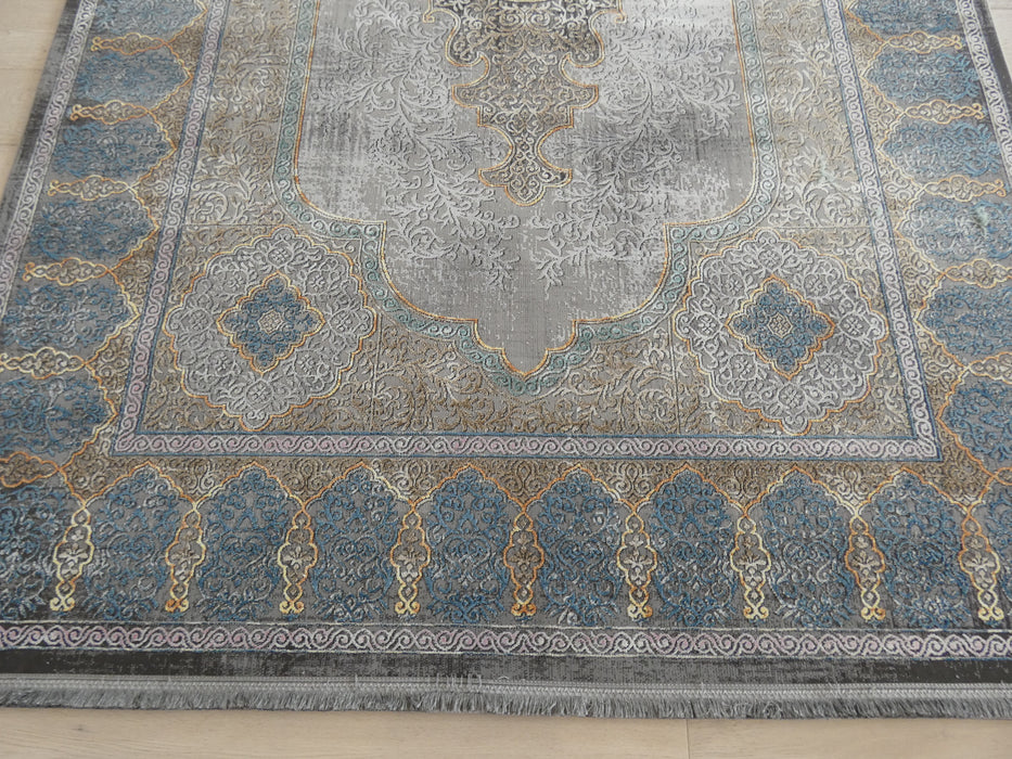 Distressed Traditional Vintage Design Rug Size: 200 x 290cm - Rugs Direct