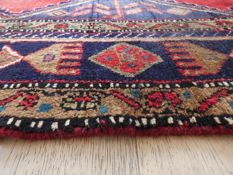 Persian Hand Knotted Koliai Rug Size: 278 x 156cm - Rugs Direct