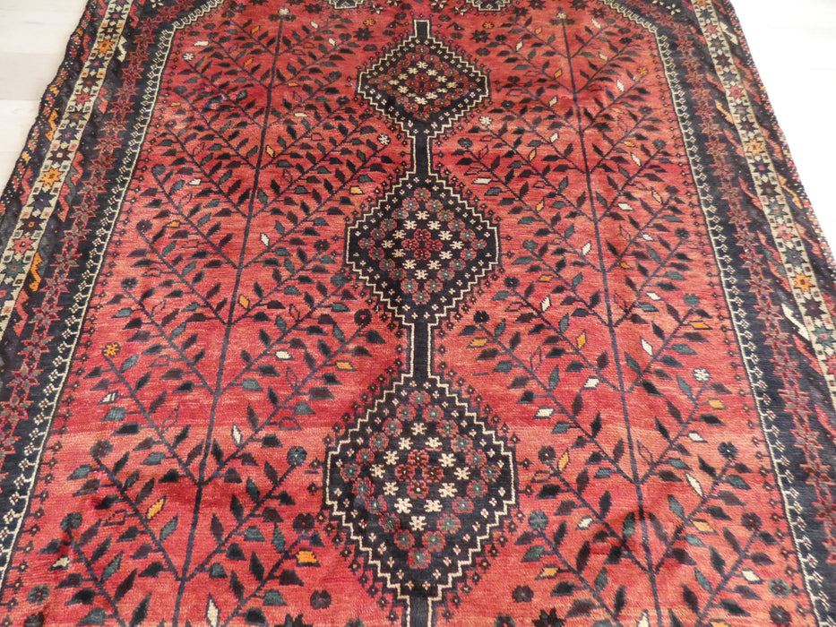 Persian Hand Knotted Shiraz Rug Size: 205 x 266cm - Rugs Direct