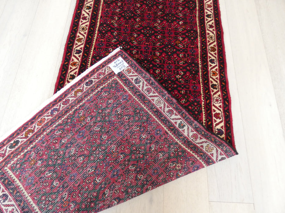 Persian Hand Knotted Hamadan Hallway Runner Size: 87 x 605cm - Rugs Direct