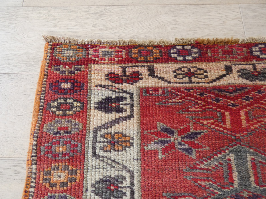 Vintage Hand Knotted Anatolian Turkish Hallway Runner Size: 468 x 88cm - Rugs Direct