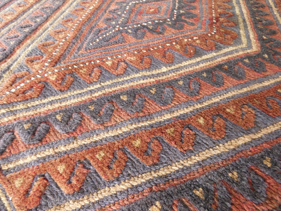 Excellent Handmade Oriental Mashwani Kilim Rug Size: 117 x 111cm - Rugs Direct
