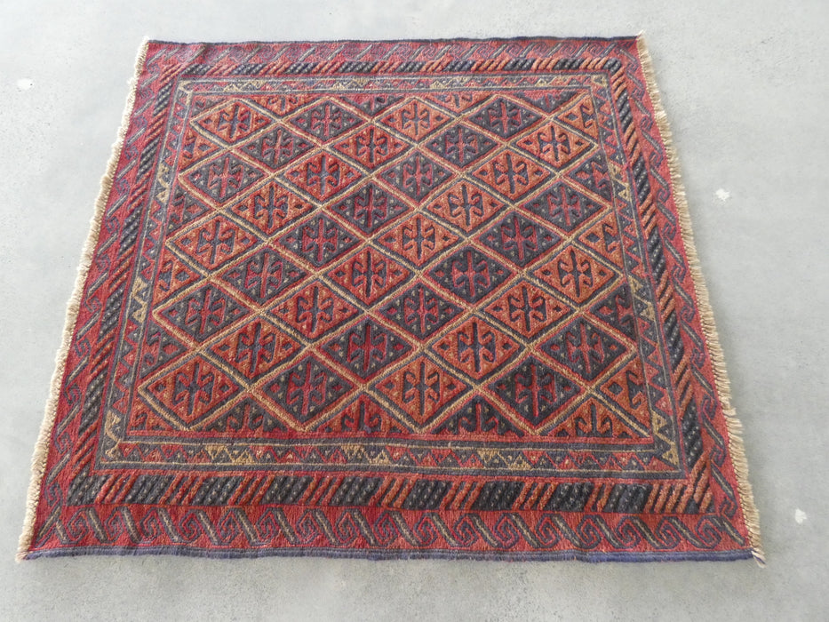 Excellent Handmade Oriental Mashwani Kilim Rug Size: 124 x 117cm - Rugs Direct