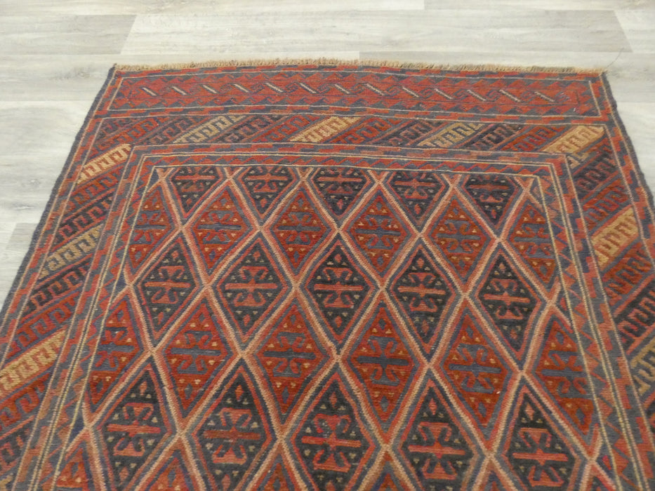 Excellent Handmade Oriental Mashwani Kilim Rug Size: 174 x 137cm - Rugs Direct