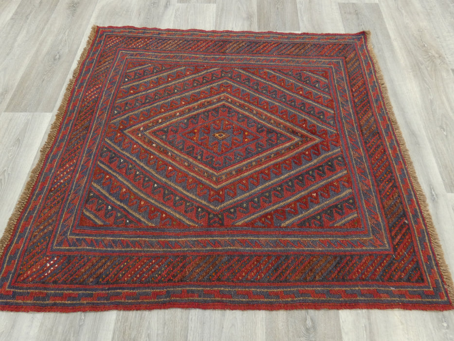 Excellent Handmade Oriental Mashwani Kilim Rug Size: 123 x 110cm - Rugs Direct