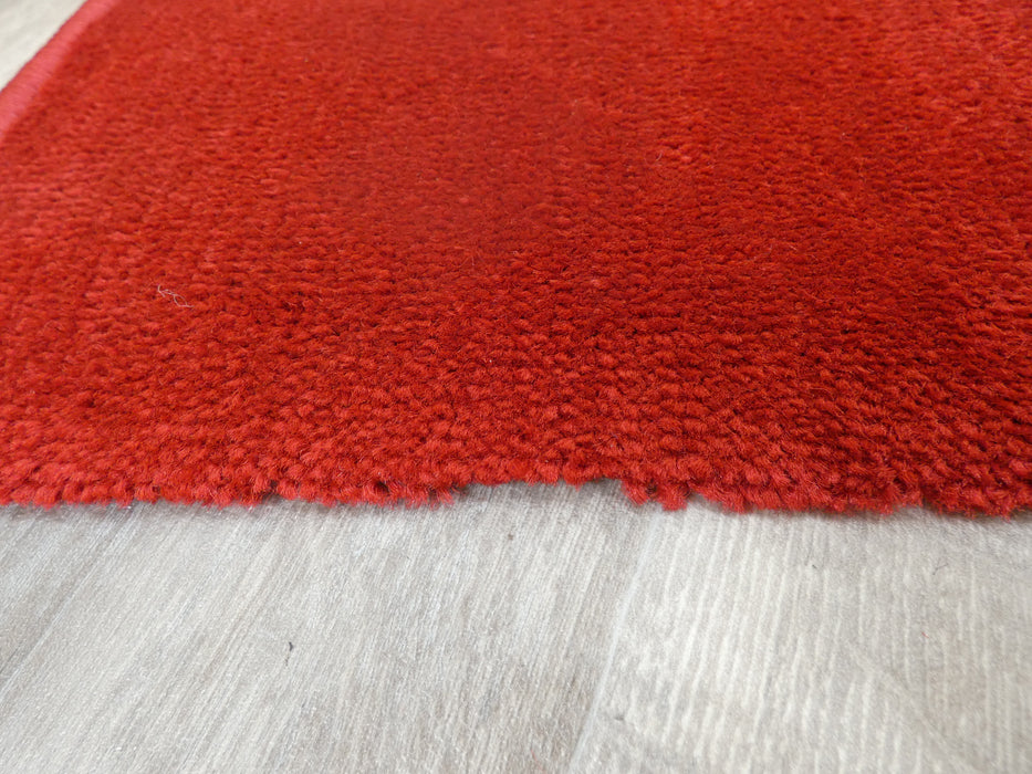 Non Slip Rubber Back Celebrity Red Carpet Runner 80cm Wide x Cut To Order!