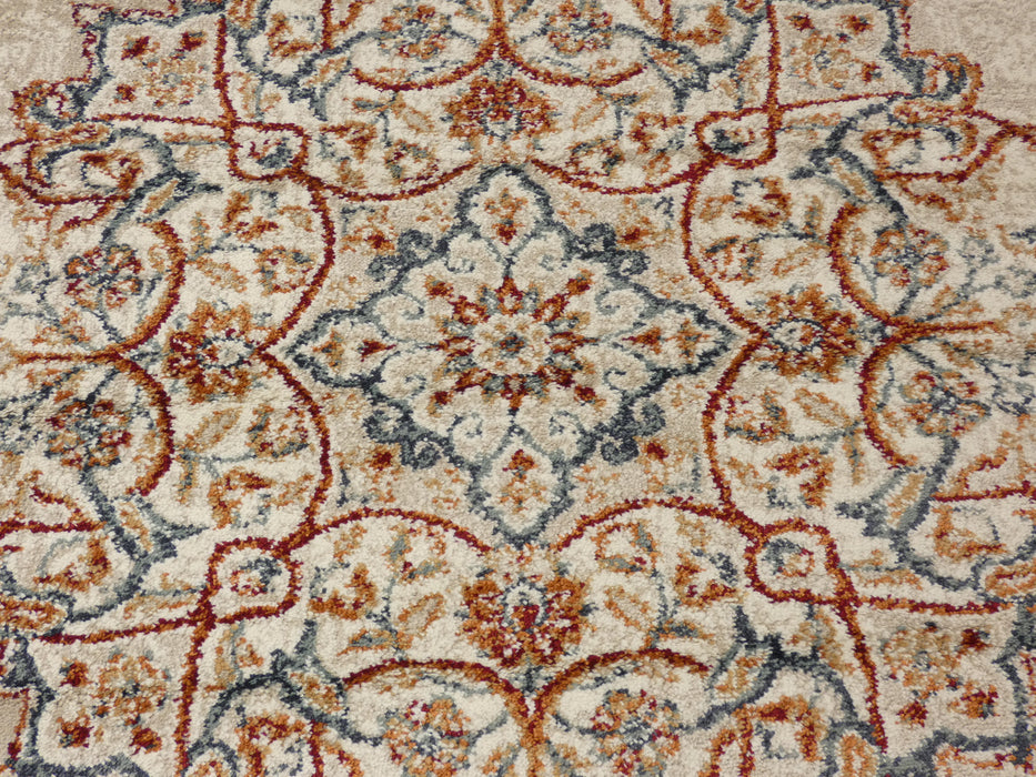 Washed Out, Traditional Design Beige and Cream Colour Rug - Rugs Direct