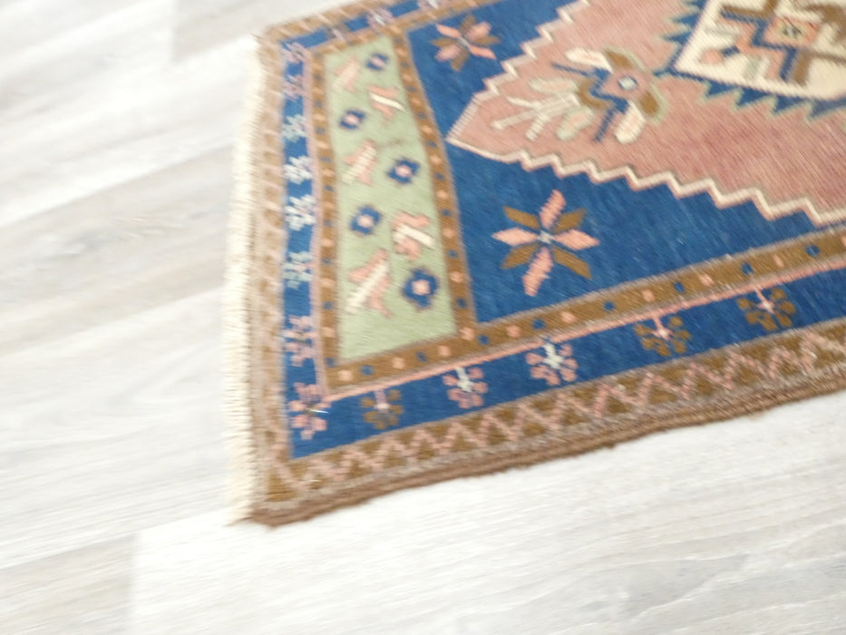 Vintage Hand Knotted Anatolian Turkish Rug Size: 124 x 60cm