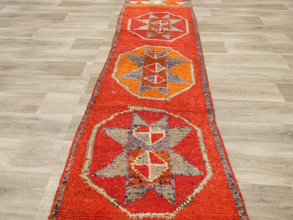 Vintage Hand Knotted Anatolian Turkish Hallway Runner Size: 300 x 90cm