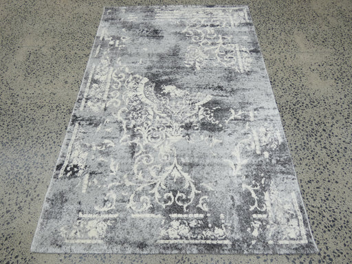 Geometric Modern Design Turkish Aroha Rug in Light Grey & Grey - Rugs Direct