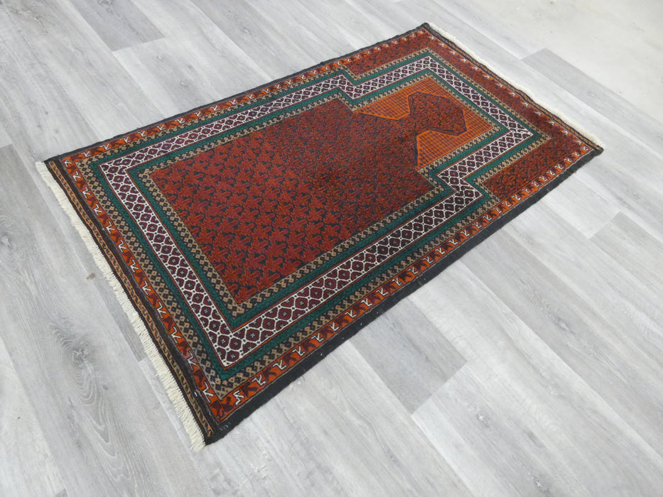 Persian Hand Knotted Baluchi Rug Size: 135 x 90cm